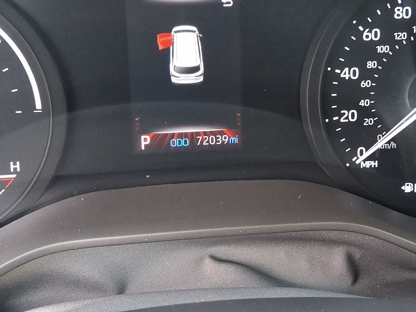 Thumbnail: 2021 Toyota Sienna - 25