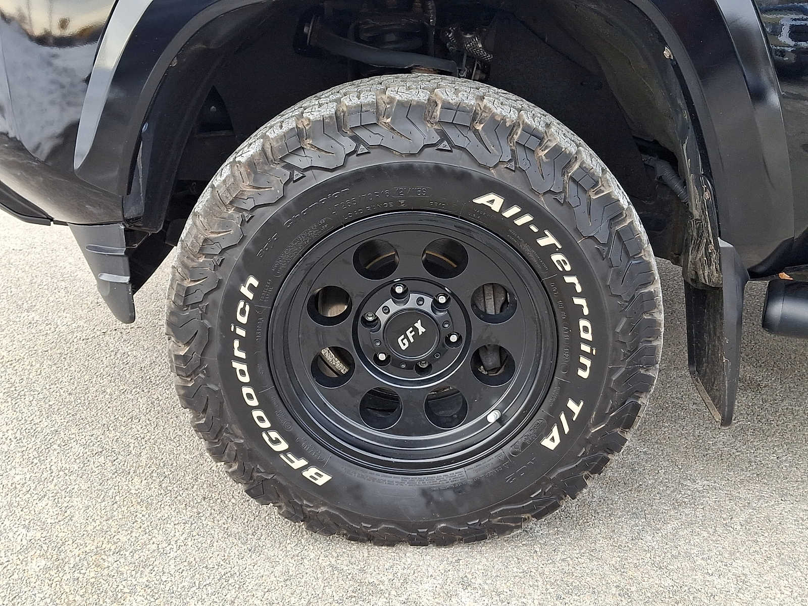 Thumbnail: 2019 Toyota Tacoma - 11