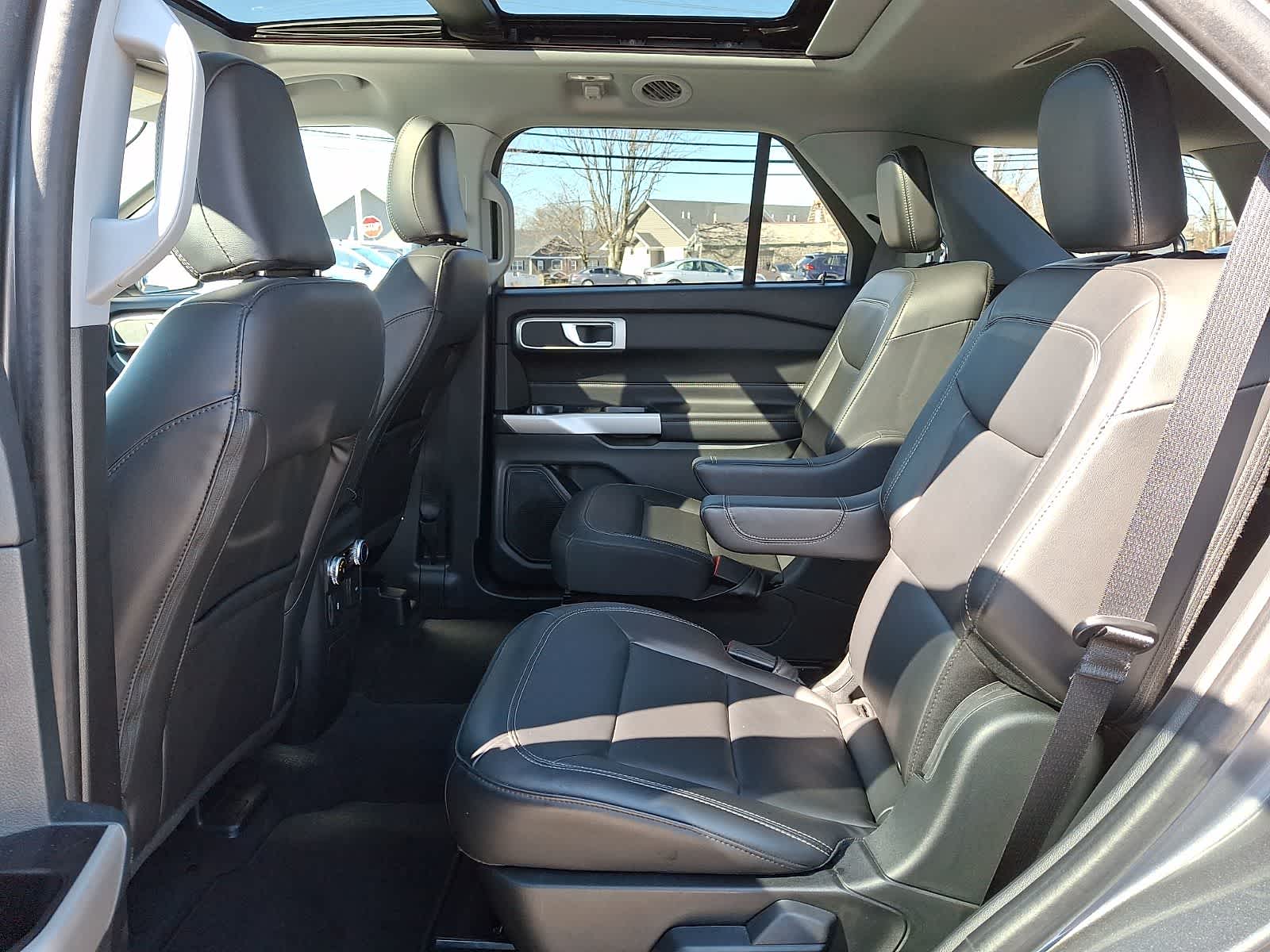 Thumbnail: 2023 Ford Explorer - 11