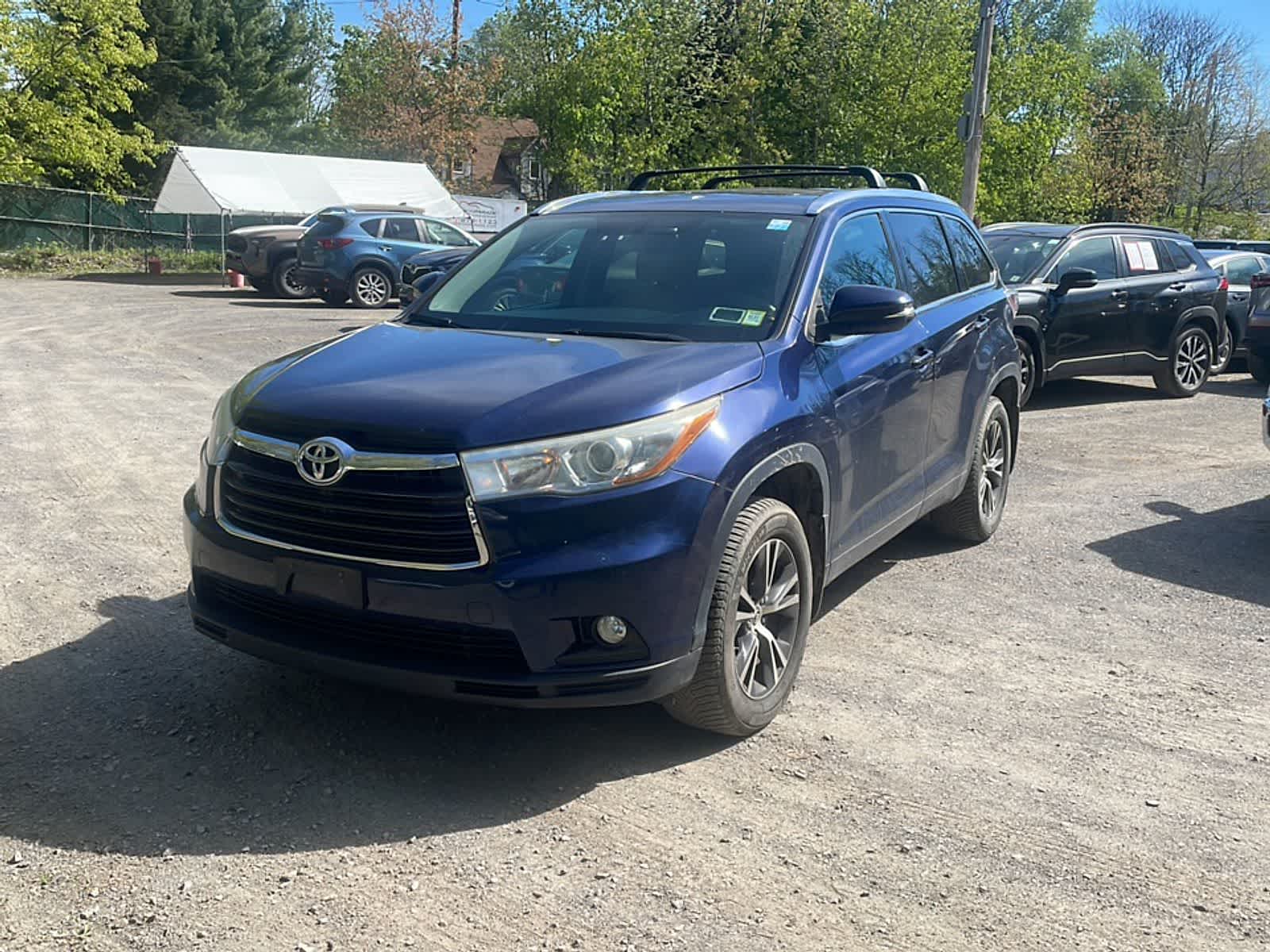 Thumbnail: 2016 Toyota Highlander - 1