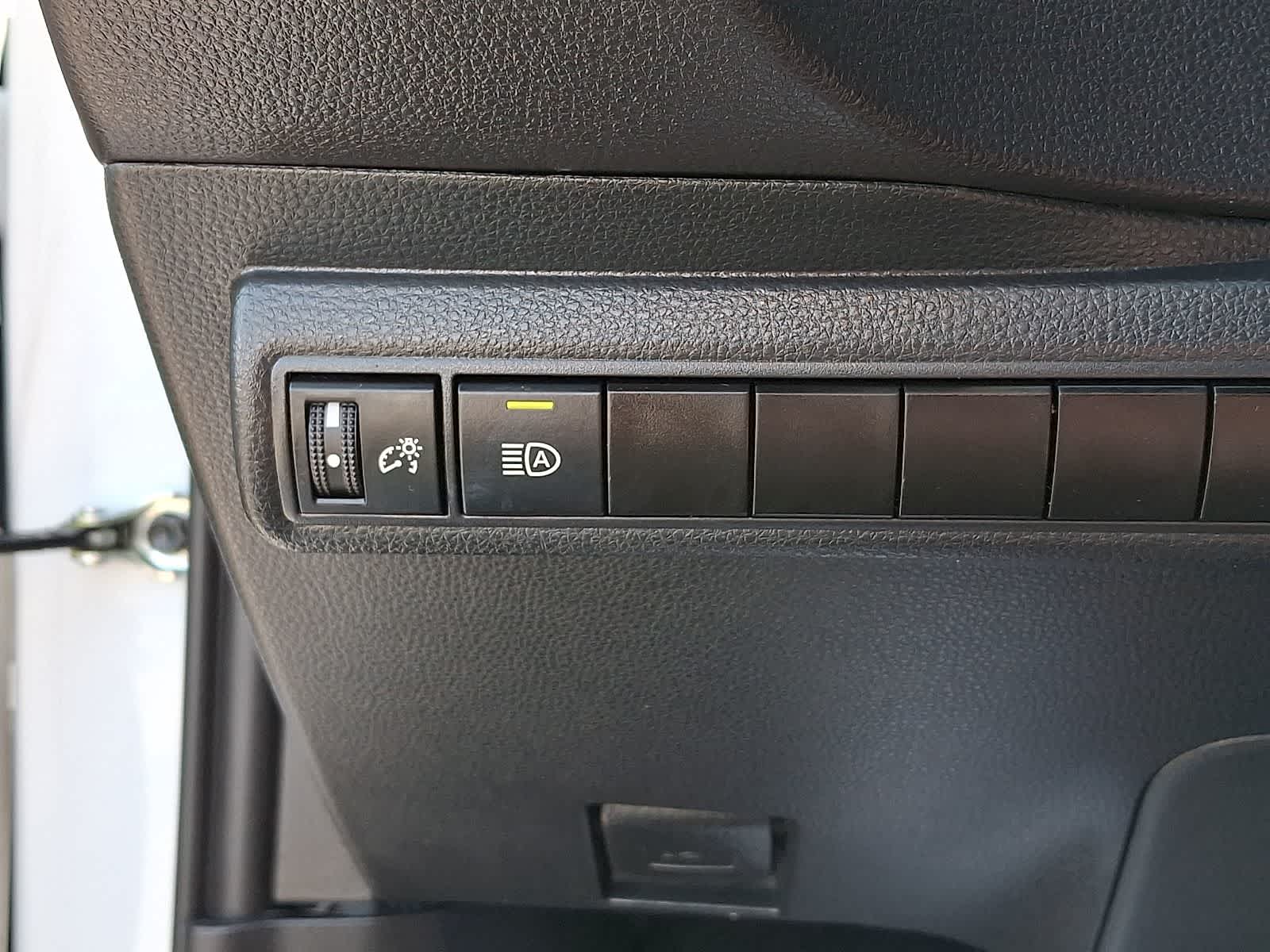 Thumbnail: 2024 Toyota Corolla - 29