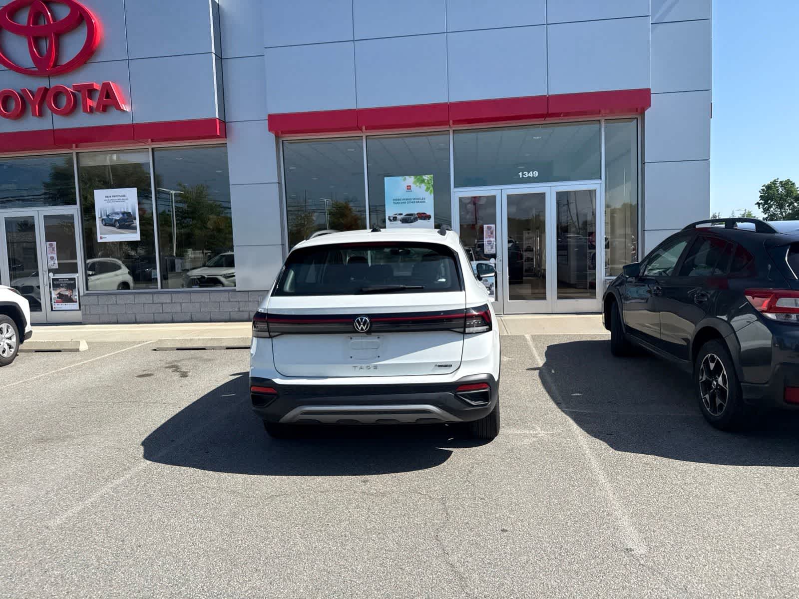 Thumbnail: 2025 Volkswagen Taos - 6