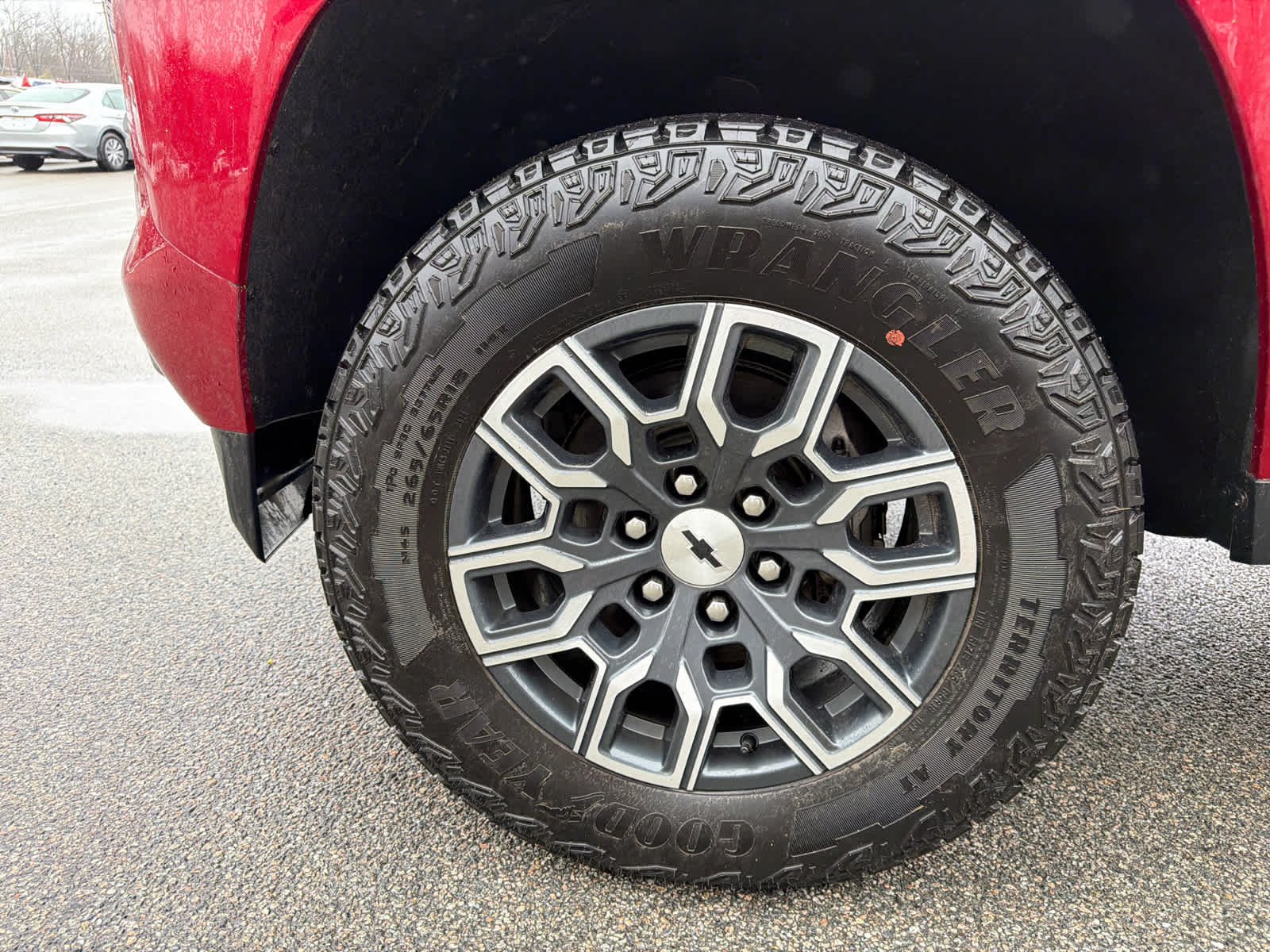 Thumbnail: 2024 Chevrolet Colorado - 14