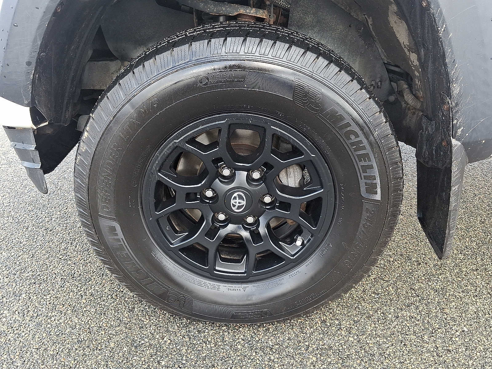 Thumbnail: 2019 Toyota Tacoma - 10