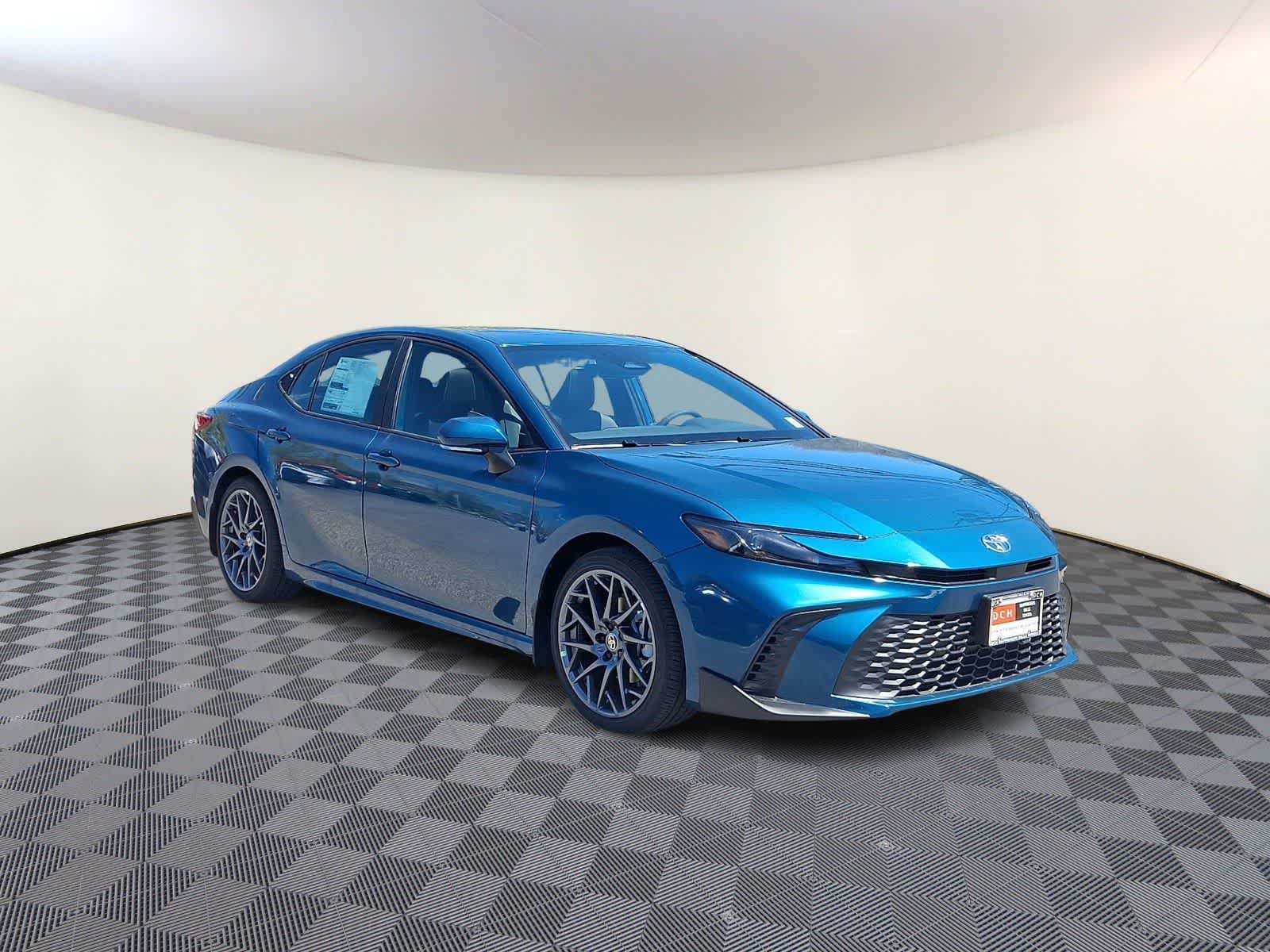 Thumbnail: 2026 Toyota Camry - 3