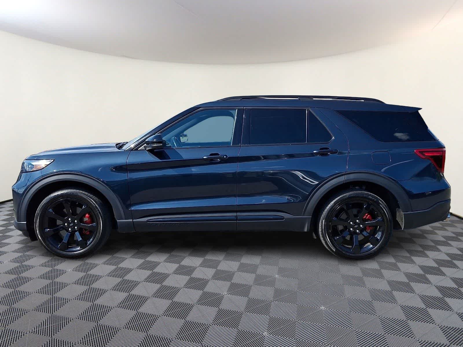Thumbnail: 2022 Ford Explorer - 8