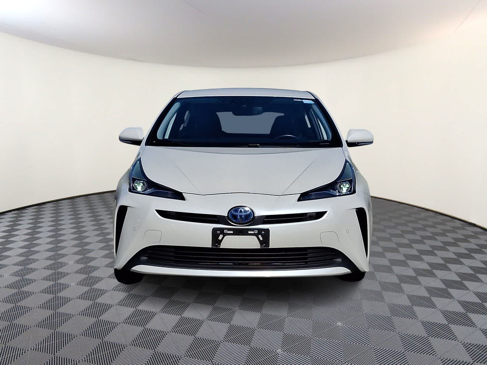 Thumbnail: 2020 Toyota Prius - 3