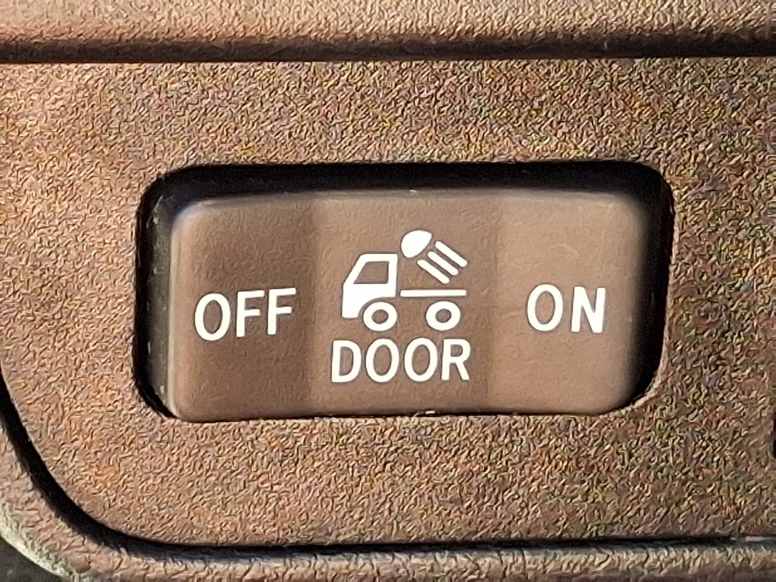 Thumbnail: 2022 Toyota Tacoma - 24