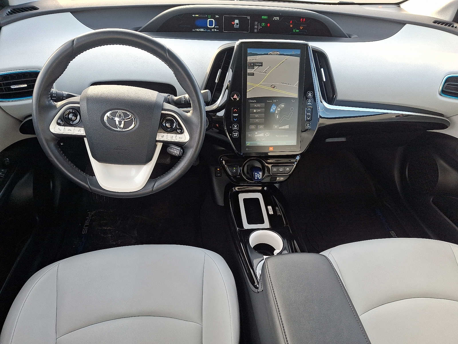 Thumbnail: 2017 Toyota Prius Prime - 13