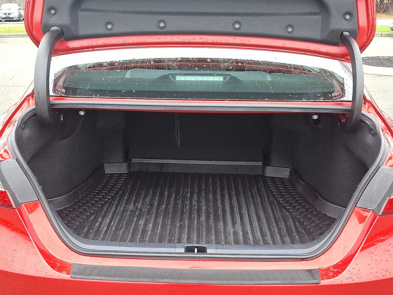 Thumbnail: 2020 Toyota Camry - 32