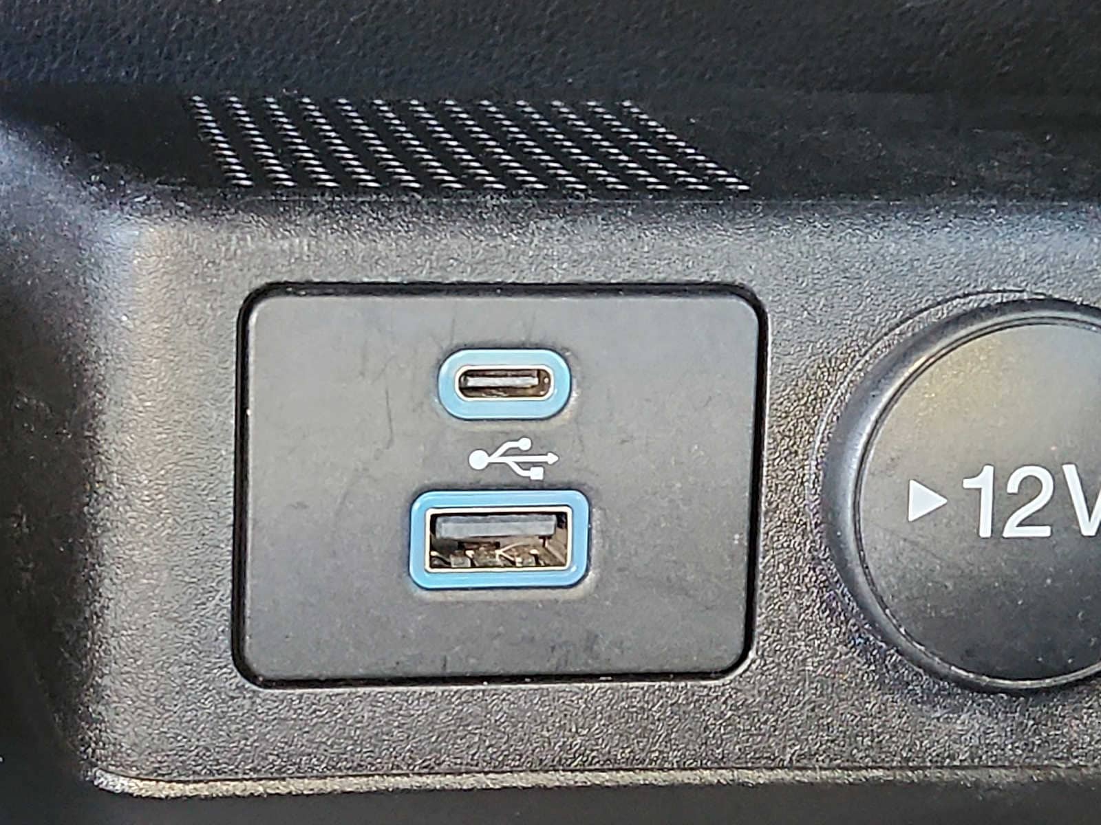 Thumbnail: 2021 Ford Bronco Sport - 25