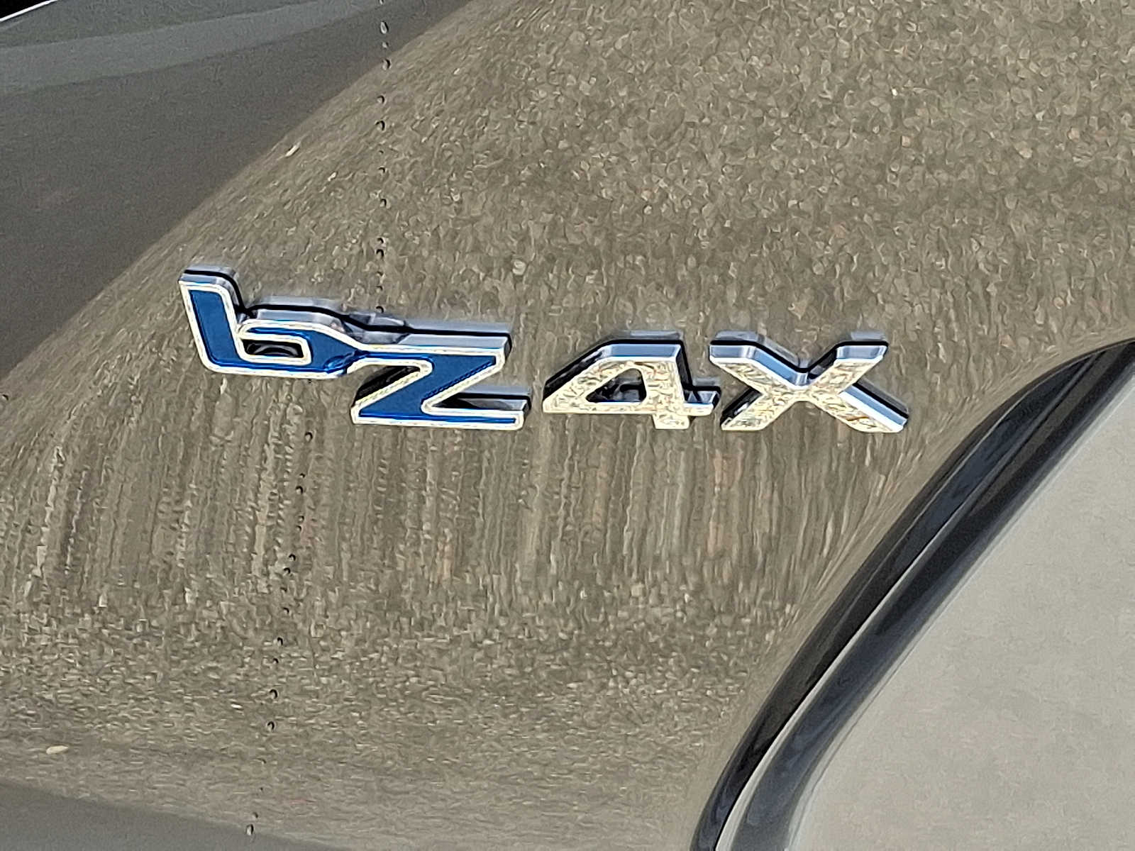 Thumbnail: 2025 Toyota bZ4X - 33