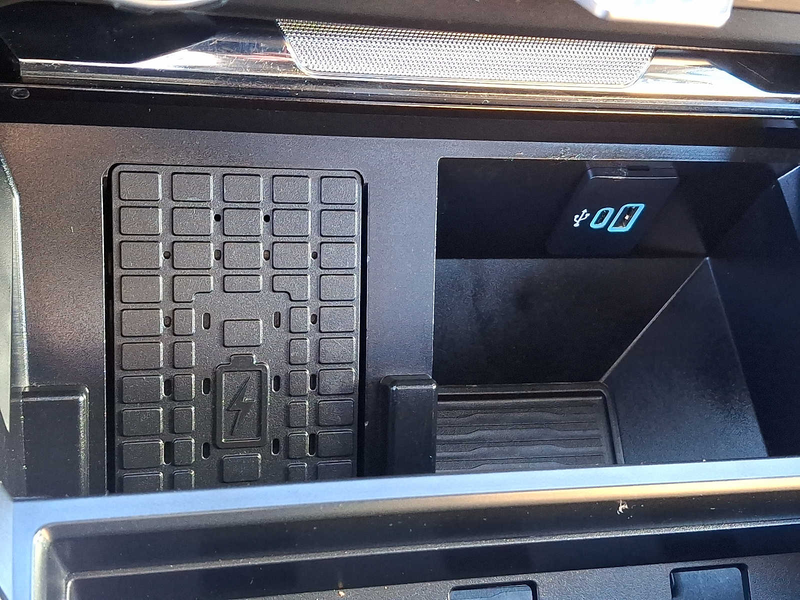 Thumbnail: 2023 Ford F-350 - 29