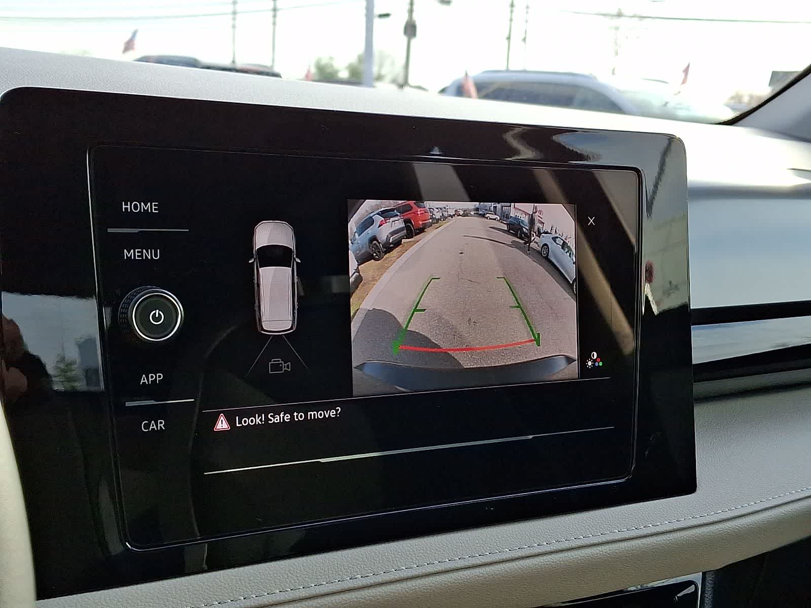 Thumbnail: 2025 Volkswagen Taos - 17