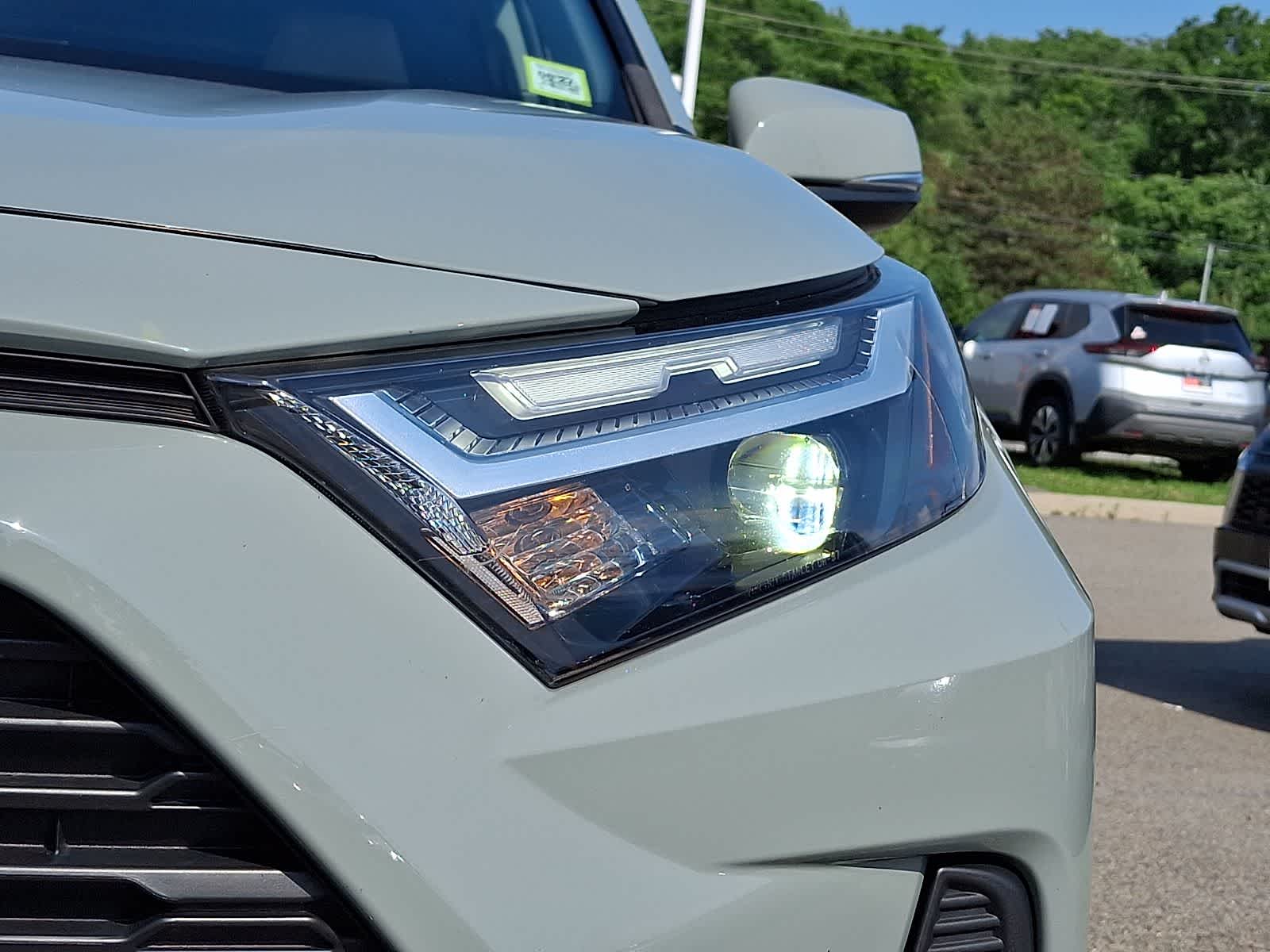 Thumbnail: 2023 Toyota RAV4 - 12