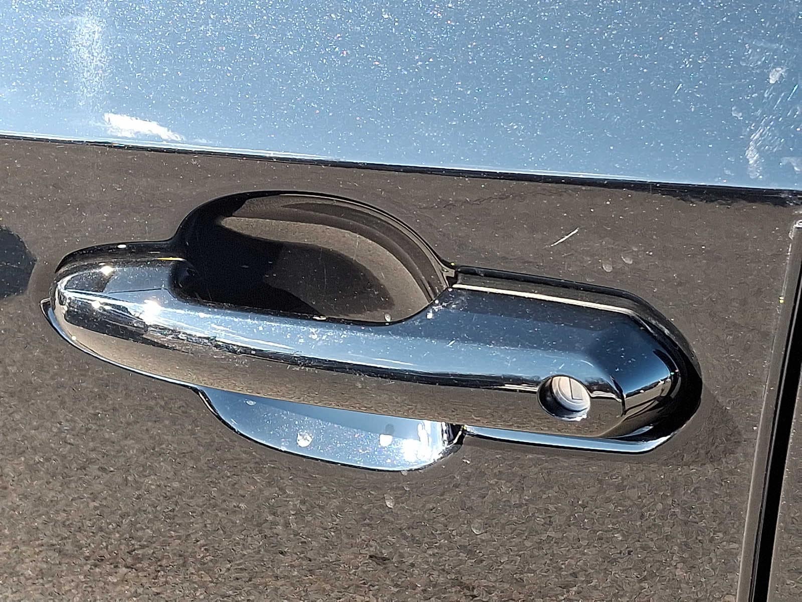 Thumbnail: 2025 Toyota RAV4 - 33