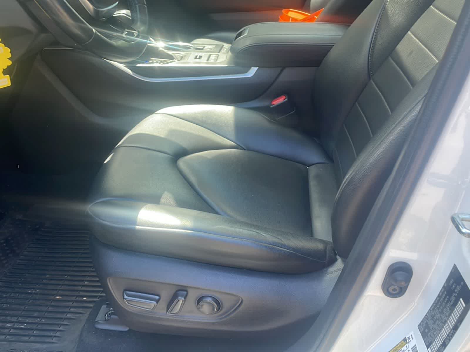 Thumbnail: 2021 Toyota Highlander - 13
