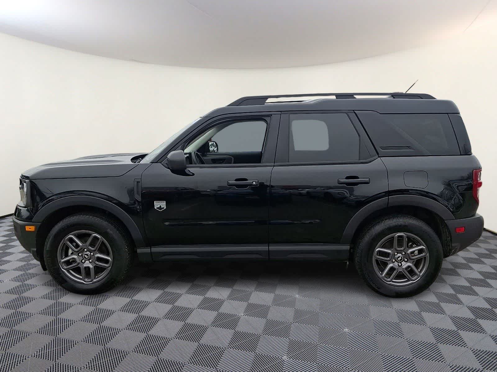 Thumbnail: 2025 Ford Bronco Sport - 8