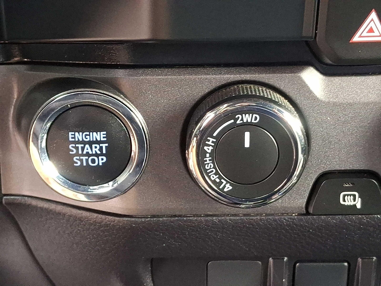 Thumbnail: 2021 Toyota Tacoma - 25