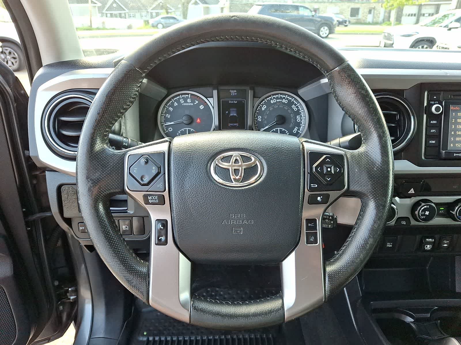Thumbnail: 2018 Toyota Tacoma - 22