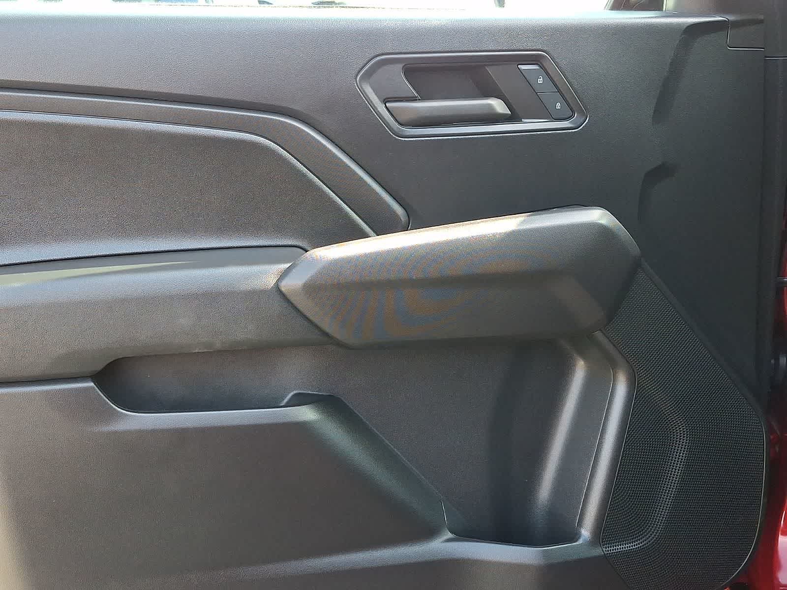 Thumbnail: 2024 Chevrolet Colorado - 12