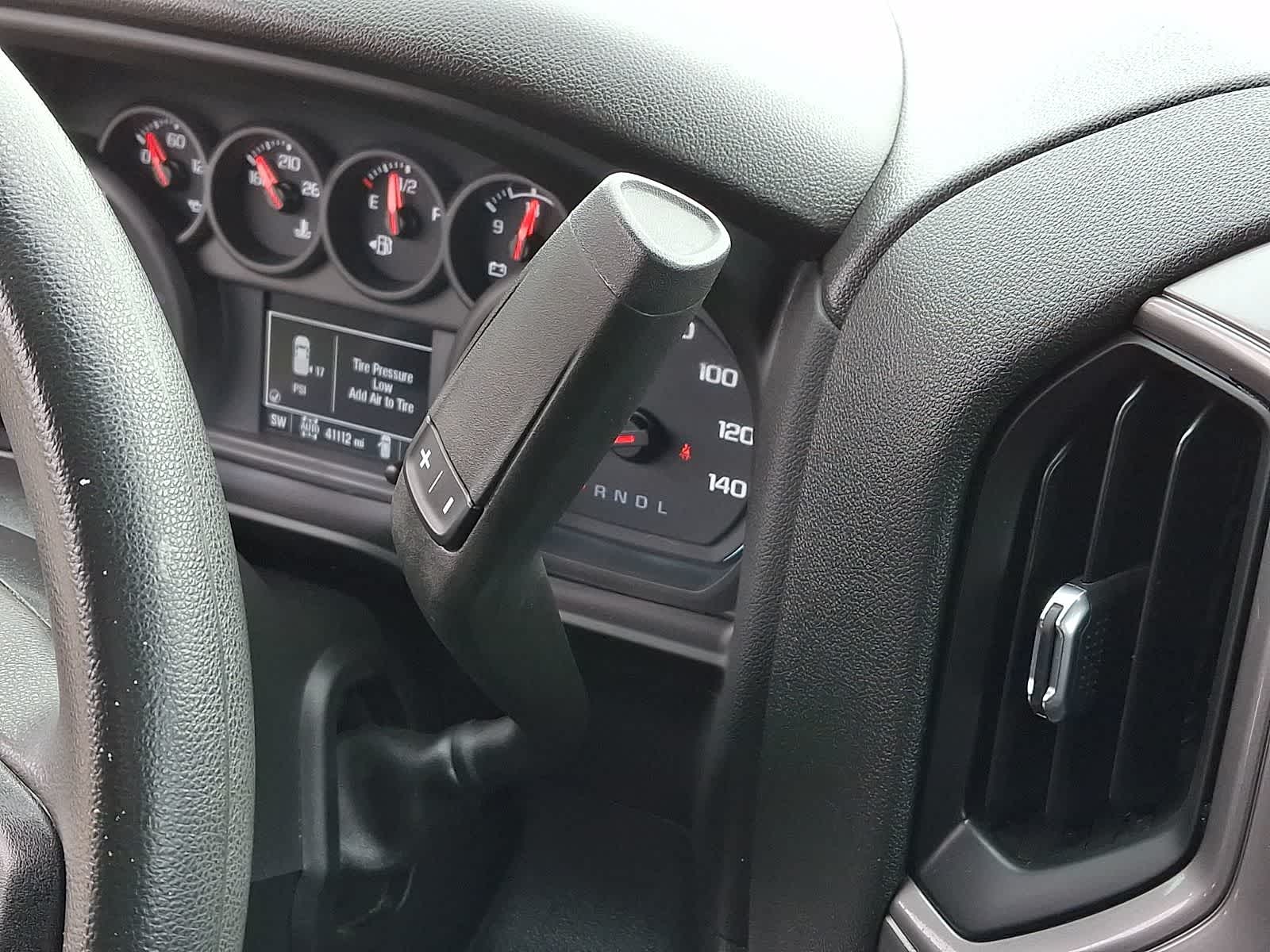 Thumbnail: 2023 Chevrolet Silverado 1500 - 16