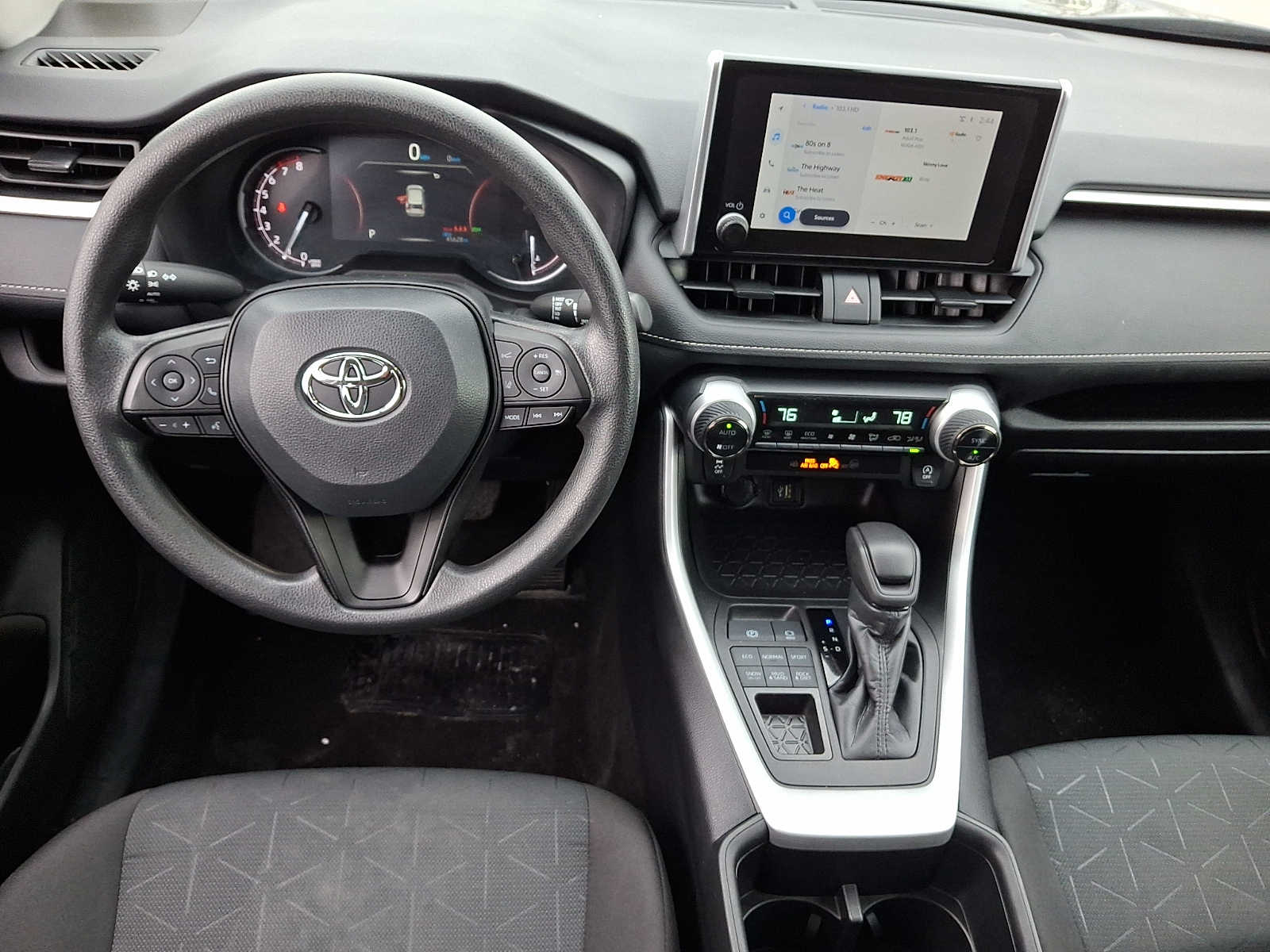 Thumbnail: 2024 Toyota RAV4 - 14