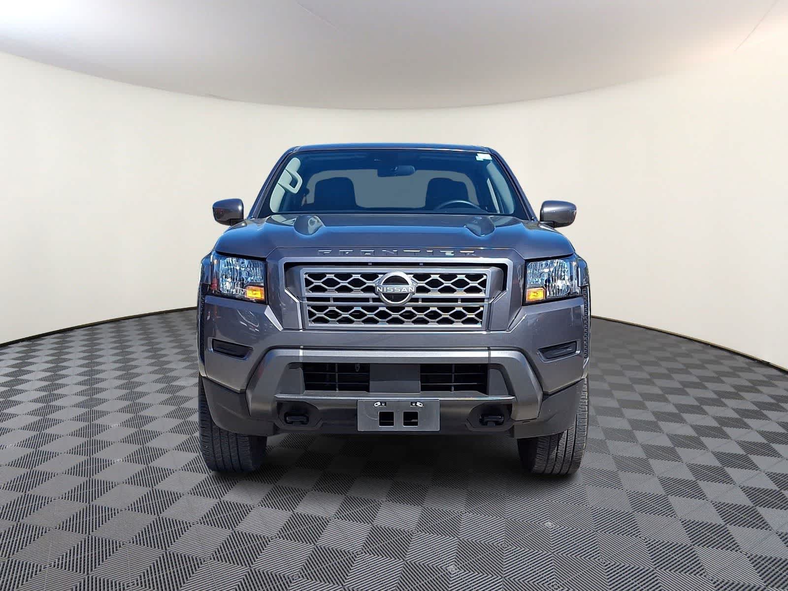 Thumbnail: 2024 Nissan Frontier - 3