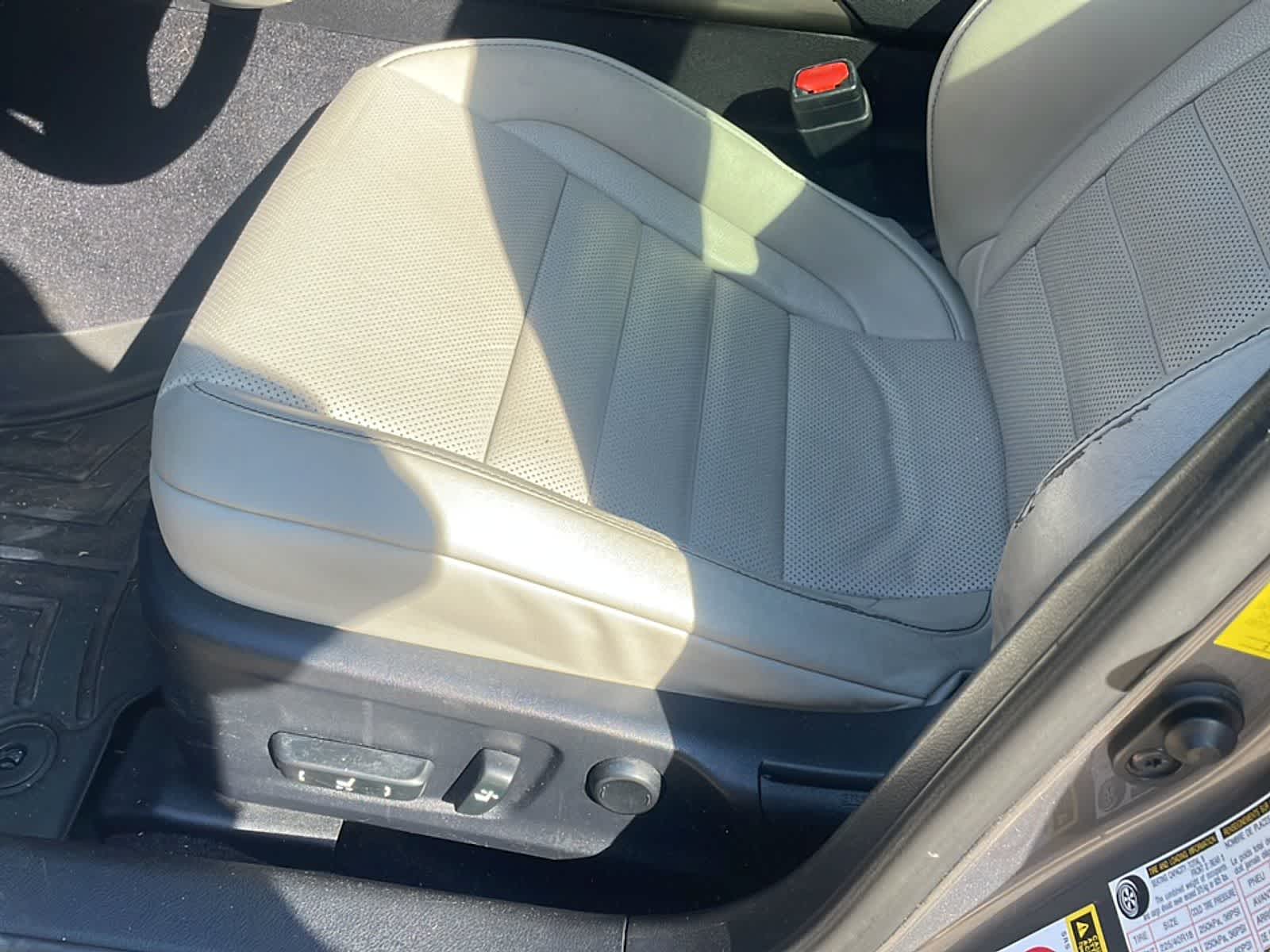 Thumbnail: 2014 Lexus IS - 11