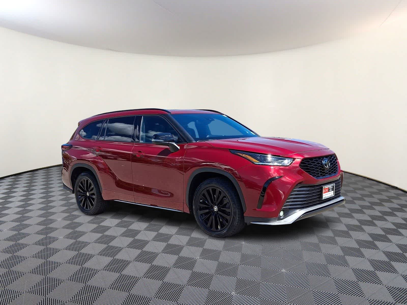 Thumbnail: 2024 Toyota Highlander - 5