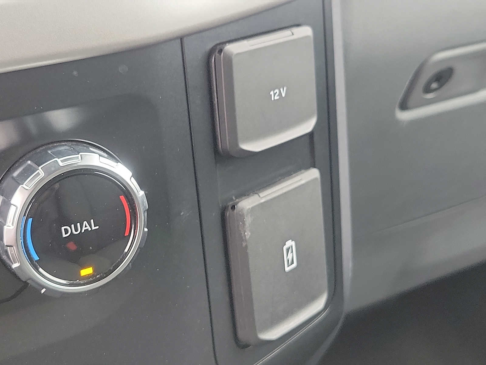 Thumbnail: 2023 Ford F-150 - 26