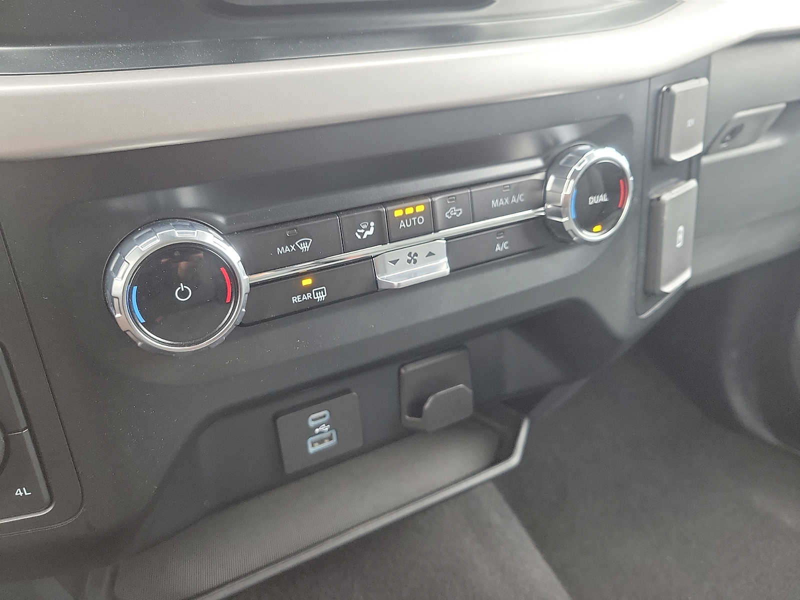 Thumbnail: 2023 Ford F-150 - 15