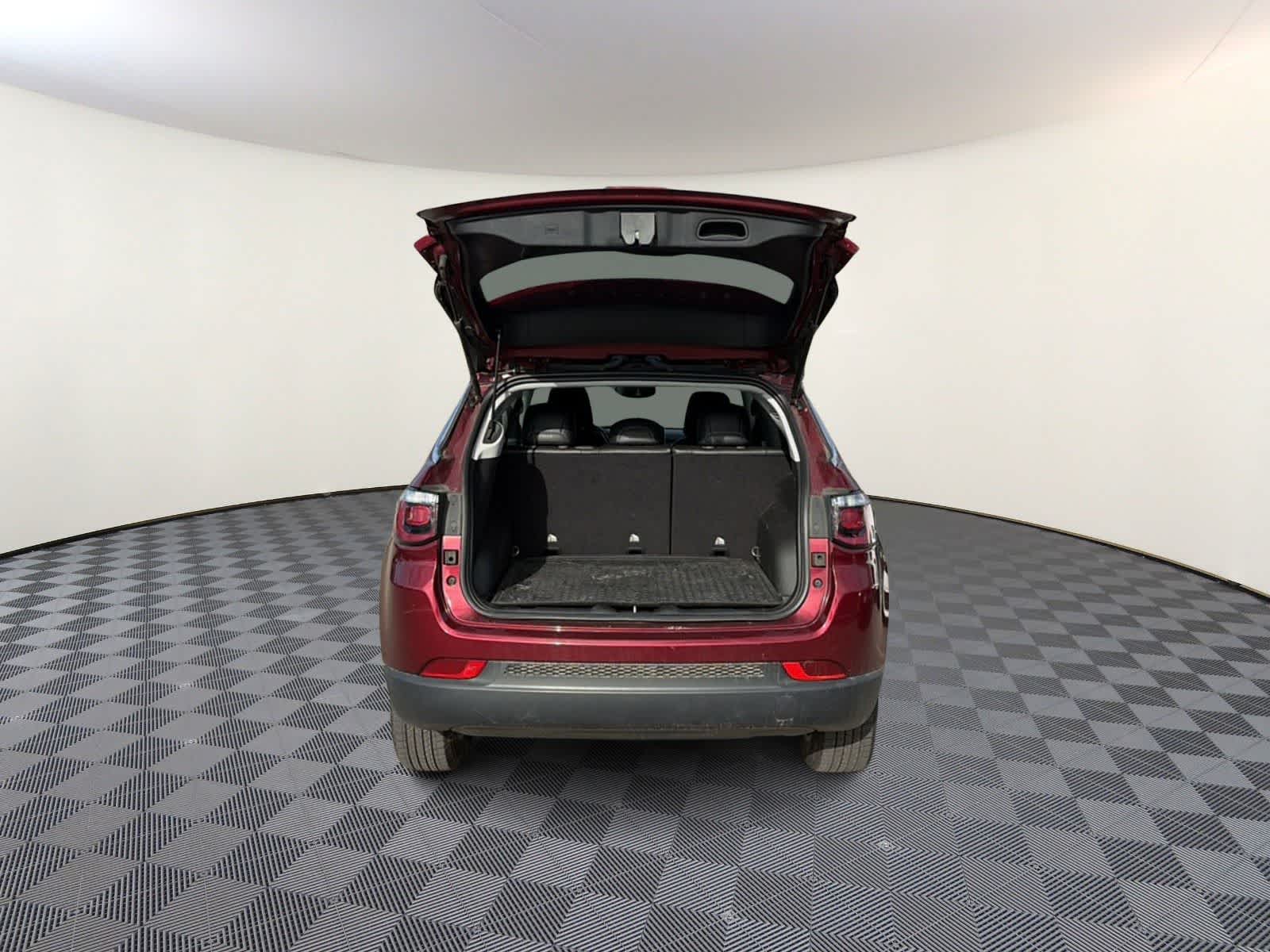 Thumbnail: 2022 Jeep Compass - 7