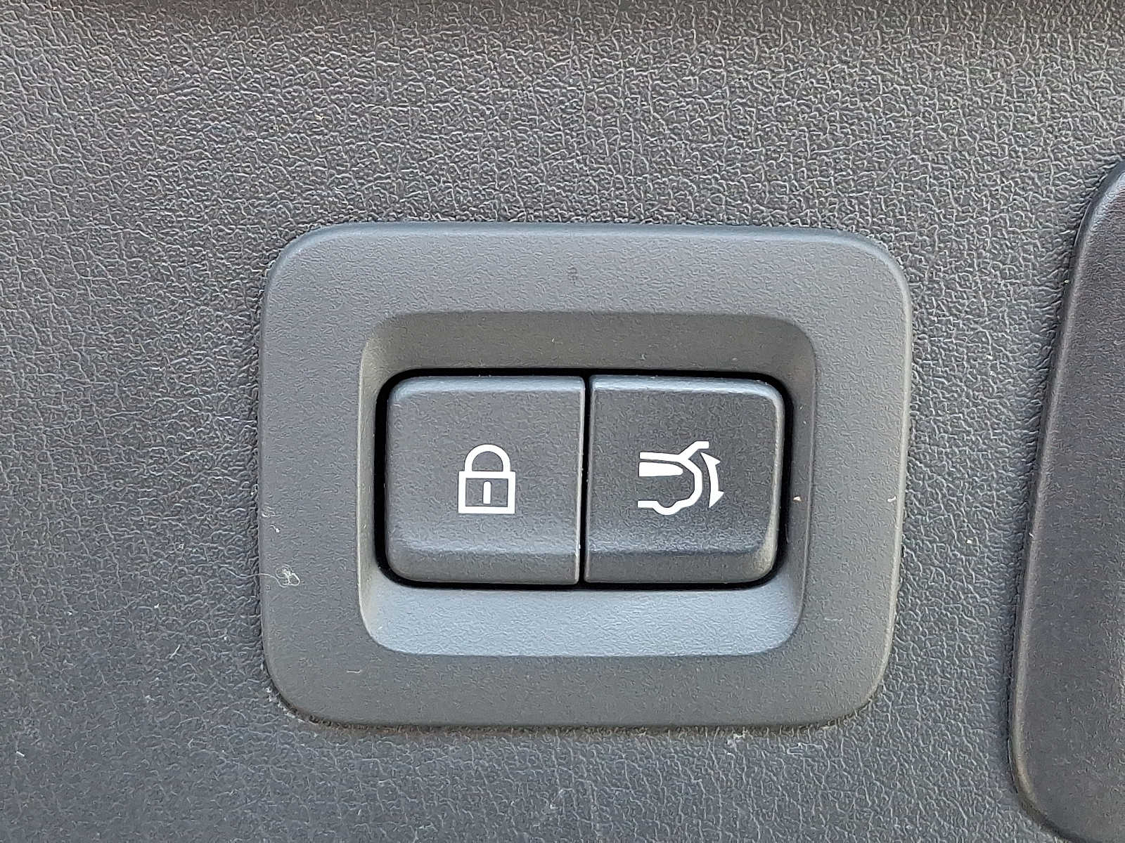 Thumbnail: 2024 Mazda CX-90 - 31