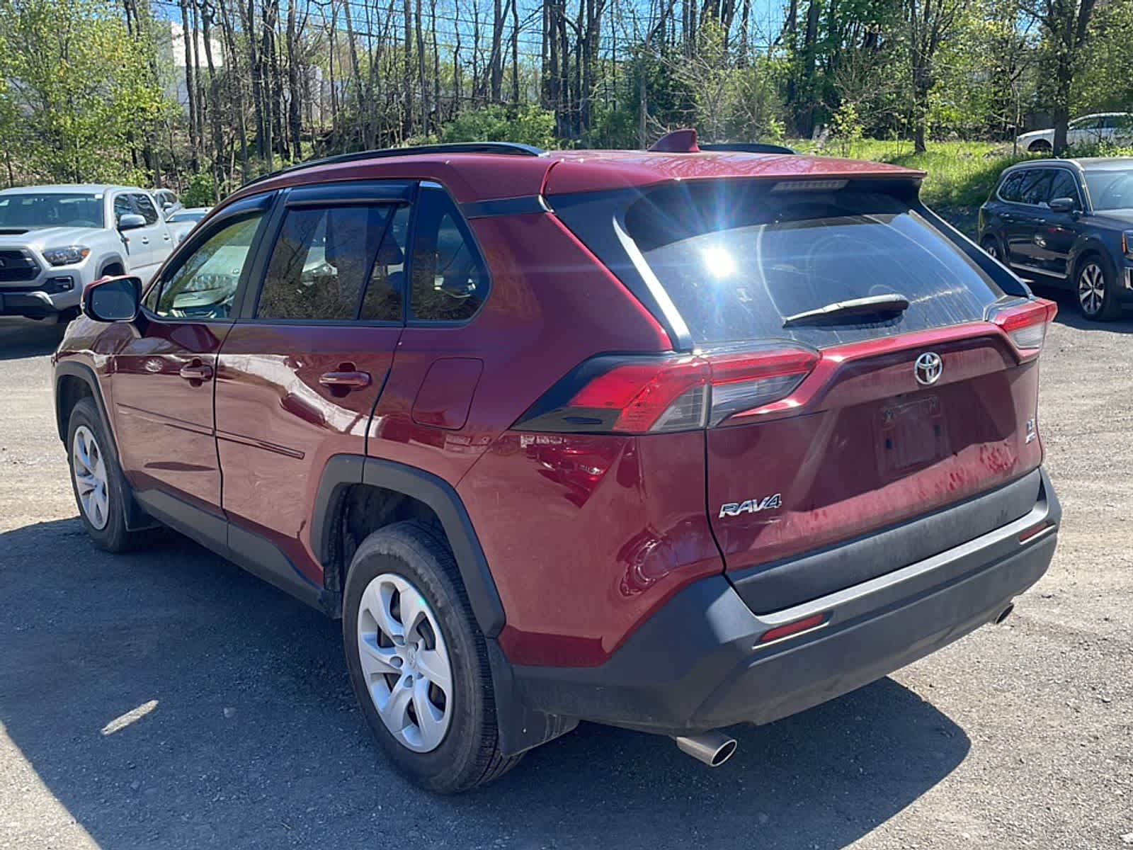 Thumbnail: 2019 Toyota RAV4 - 6