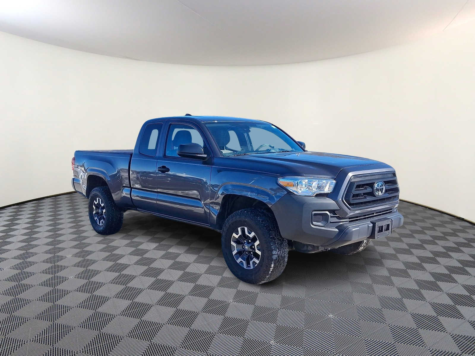 Thumbnail: 2021 Toyota Tacoma - 5