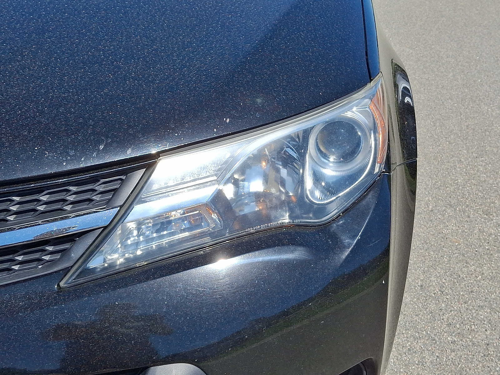 Thumbnail: 2015 Toyota RAV4 - 11