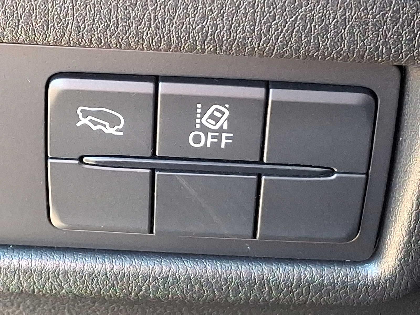 Thumbnail: 2025 Mazda CX-5 - 23