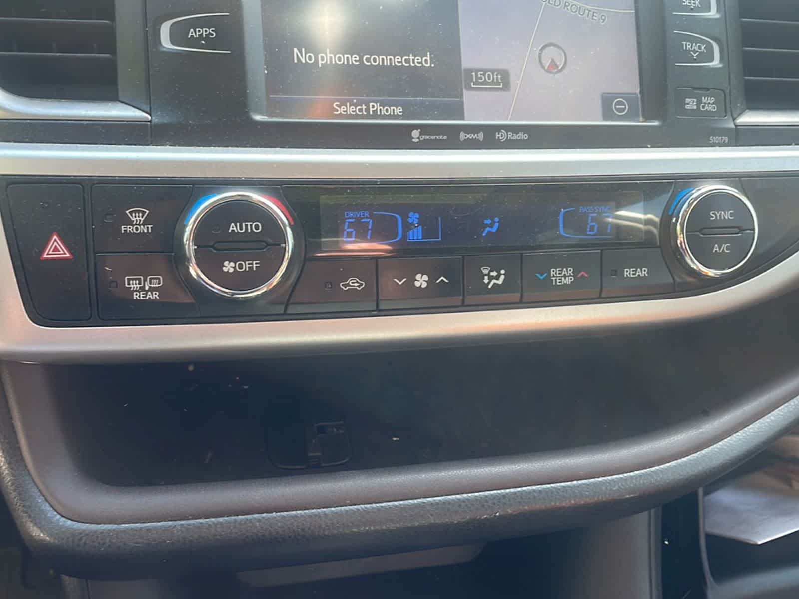 Thumbnail: 2017 Toyota Highlander - 19