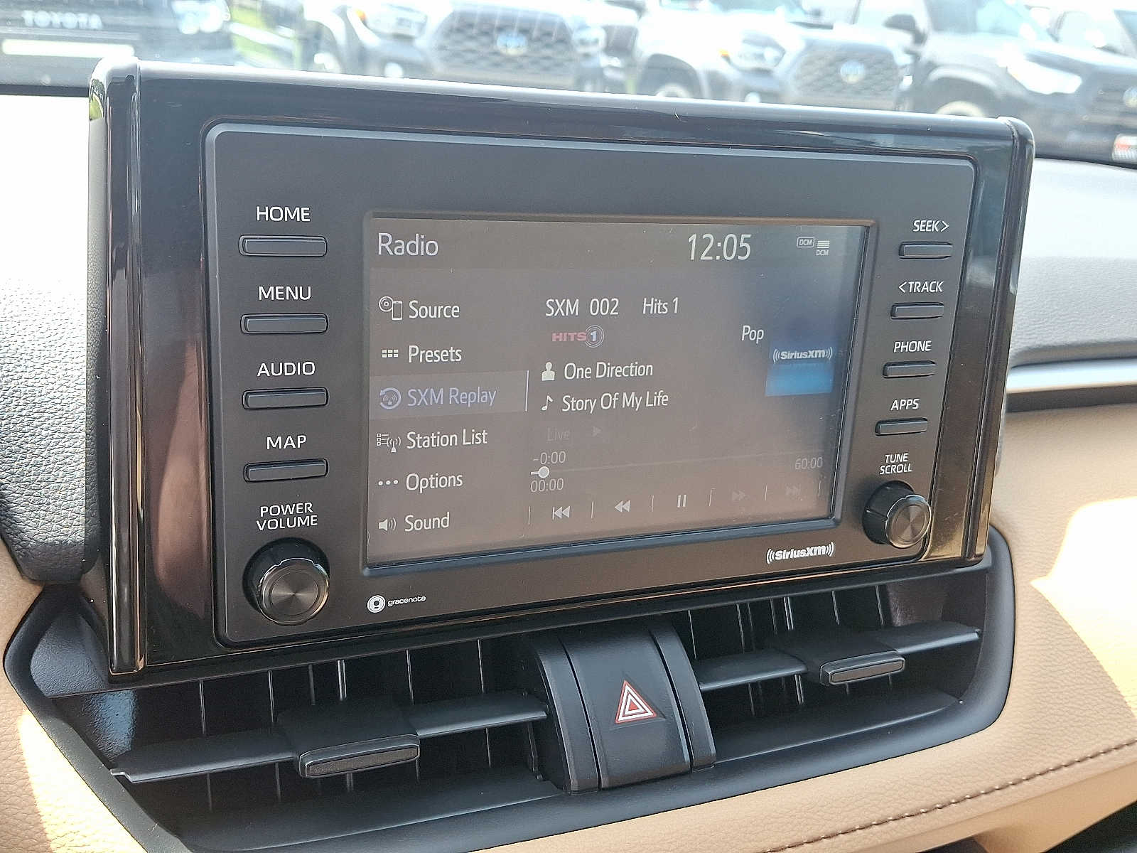 Thumbnail: 2021 Toyota RAV4 - 18