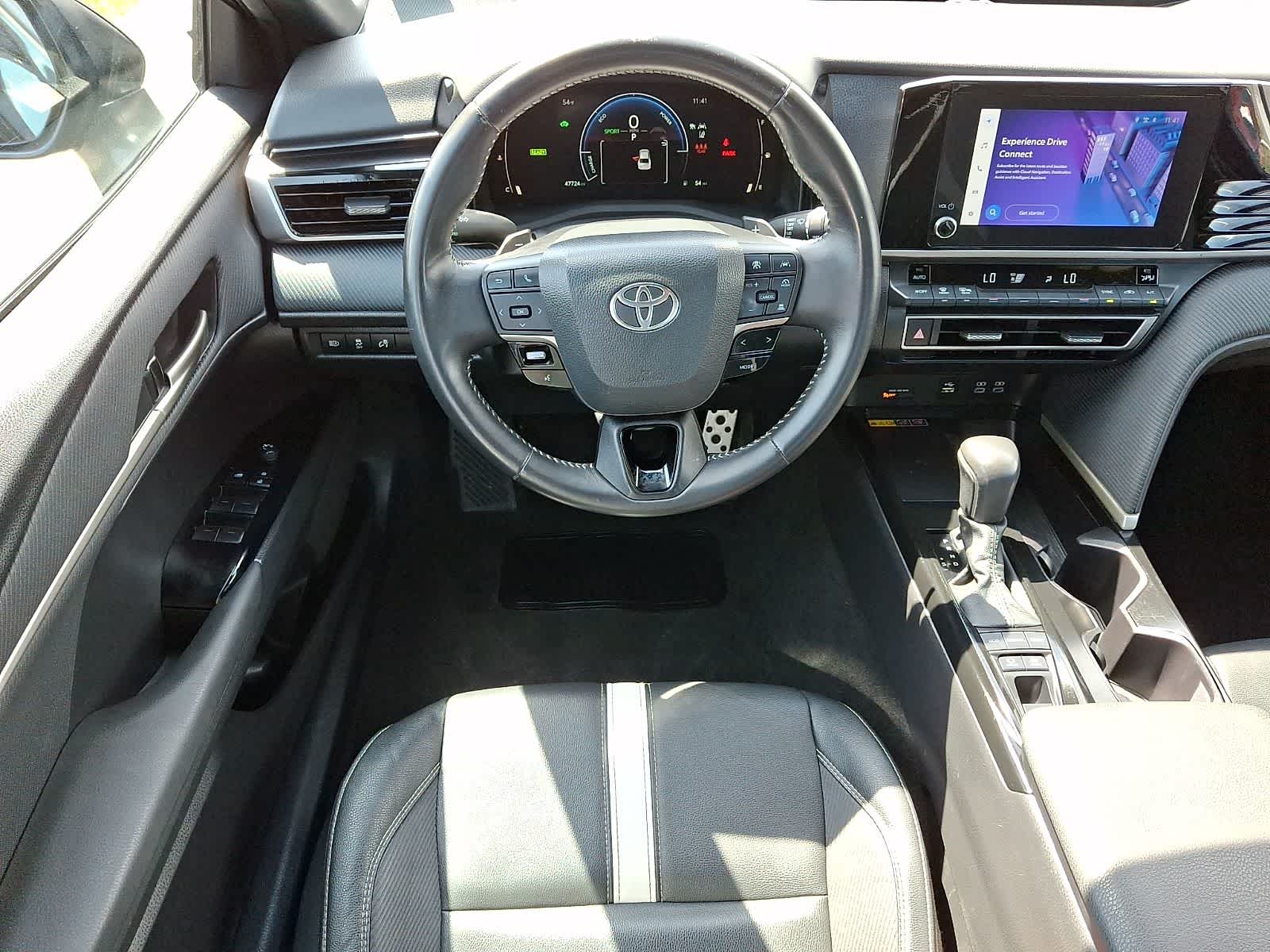 Thumbnail: 2025 Toyota Camry - 13
