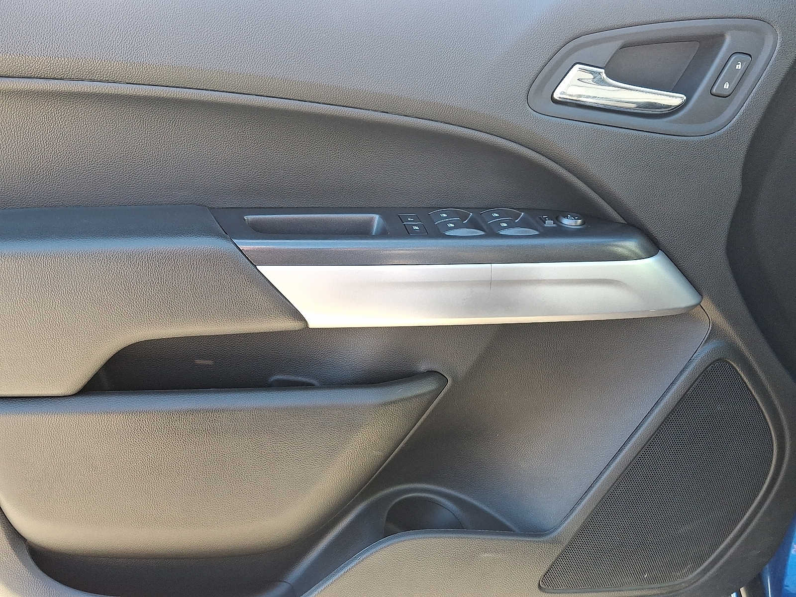 Thumbnail: 2020 Chevrolet Colorado - 13