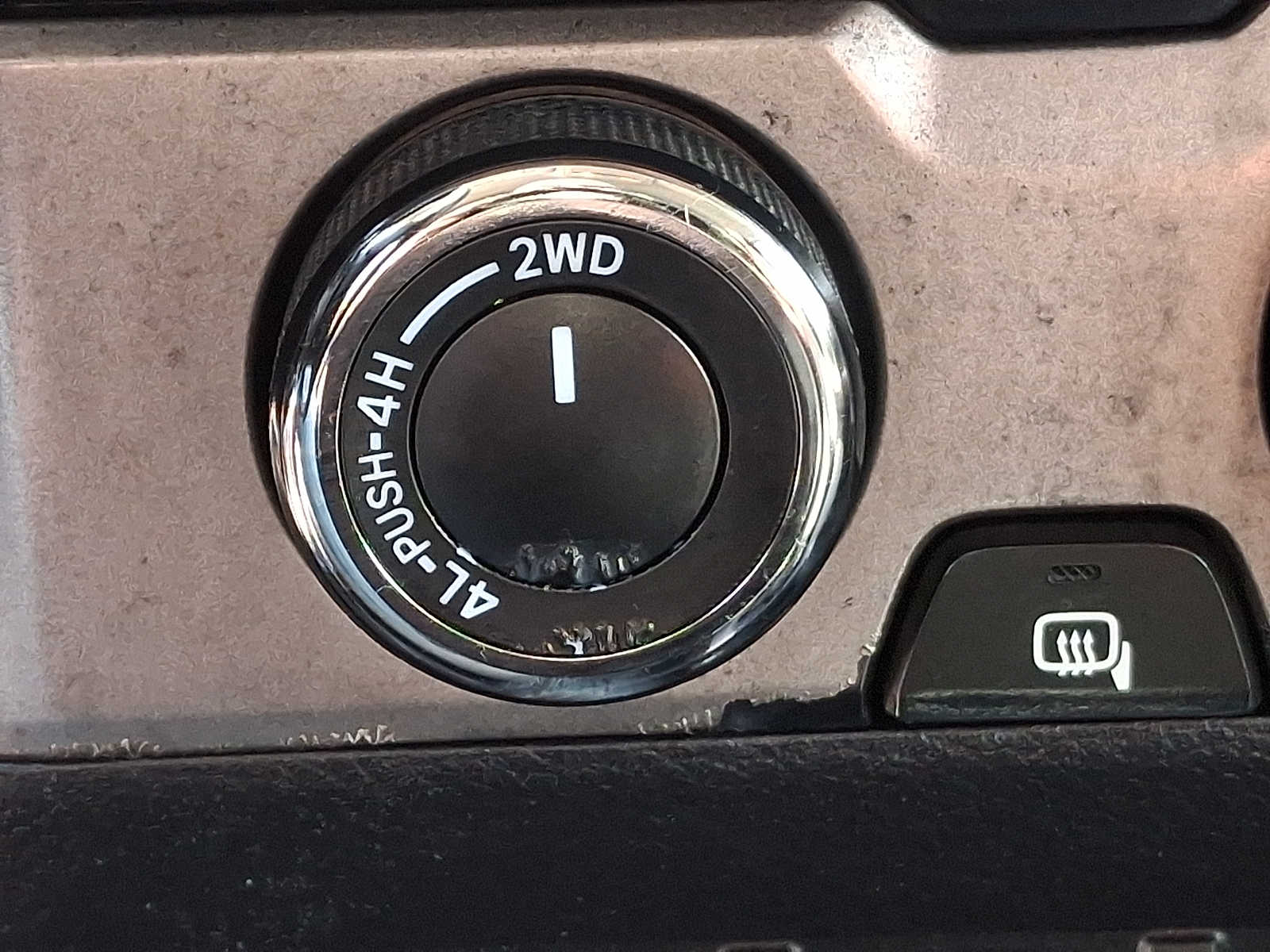 Thumbnail: 2020 Toyota Tacoma - 25