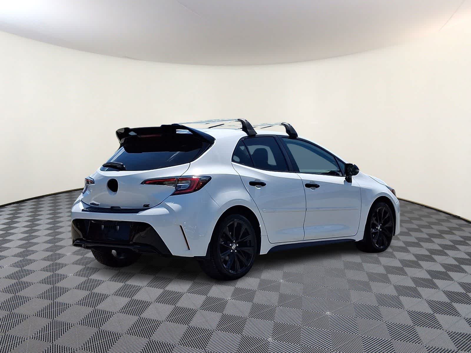 Thumbnail: 2022 Toyota Corolla - 6