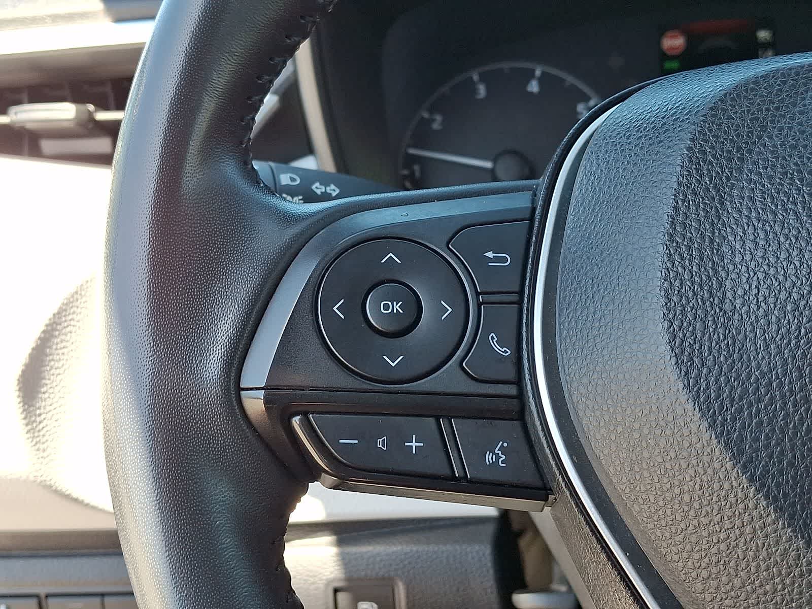 Thumbnail: 2024 Toyota Corolla - 24
