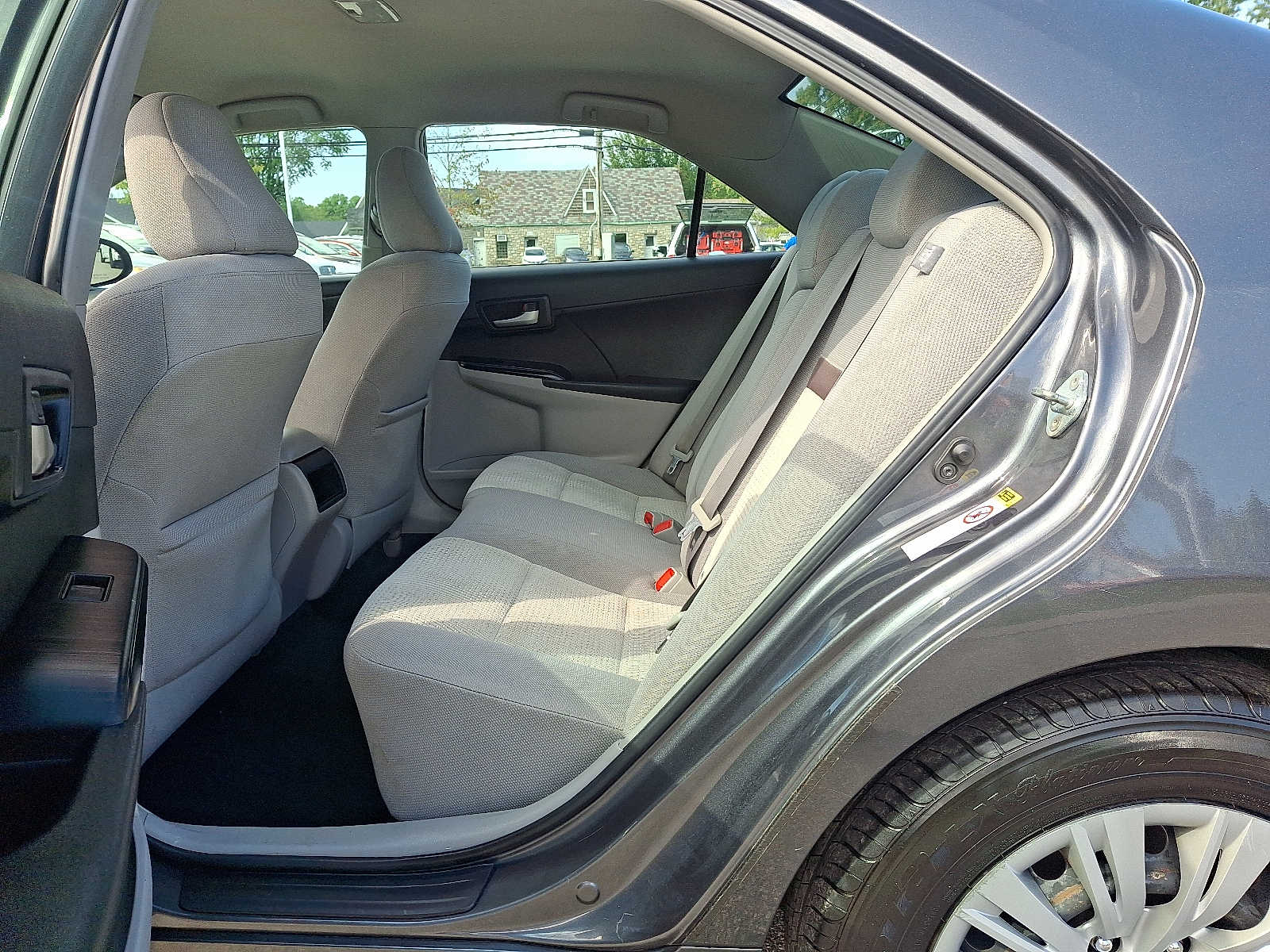 Thumbnail: 2012 Toyota Camry - 12