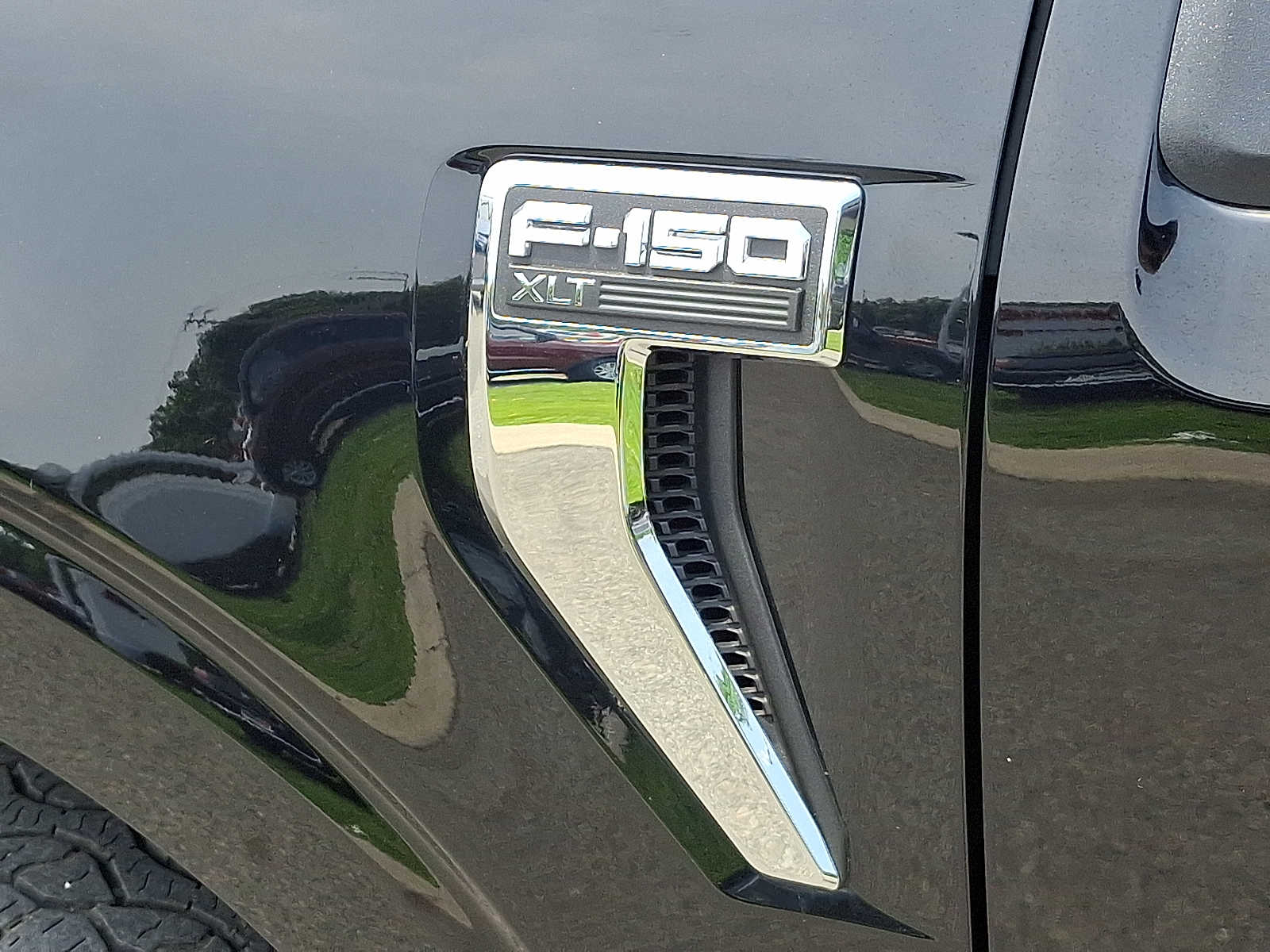 2024 Ford F-150 XLT 28