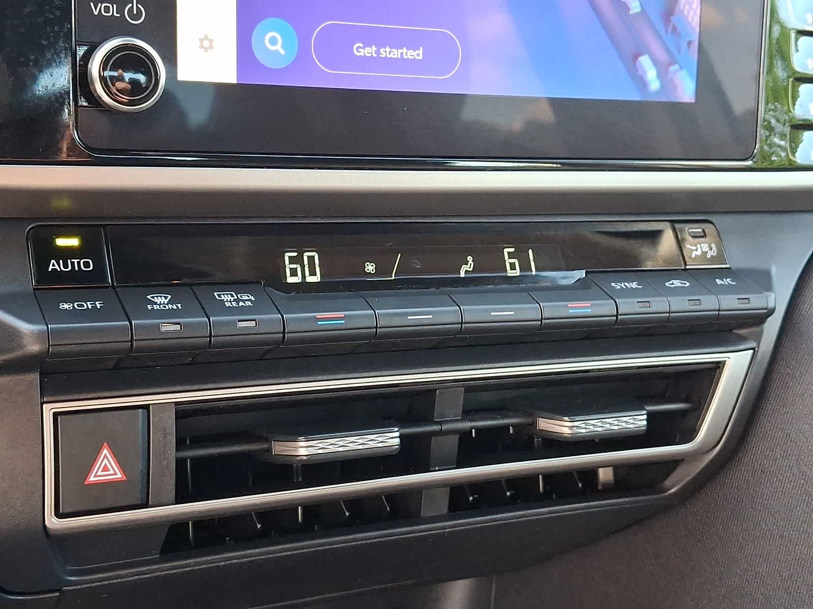 Thumbnail: 2025 Toyota Camry - 19