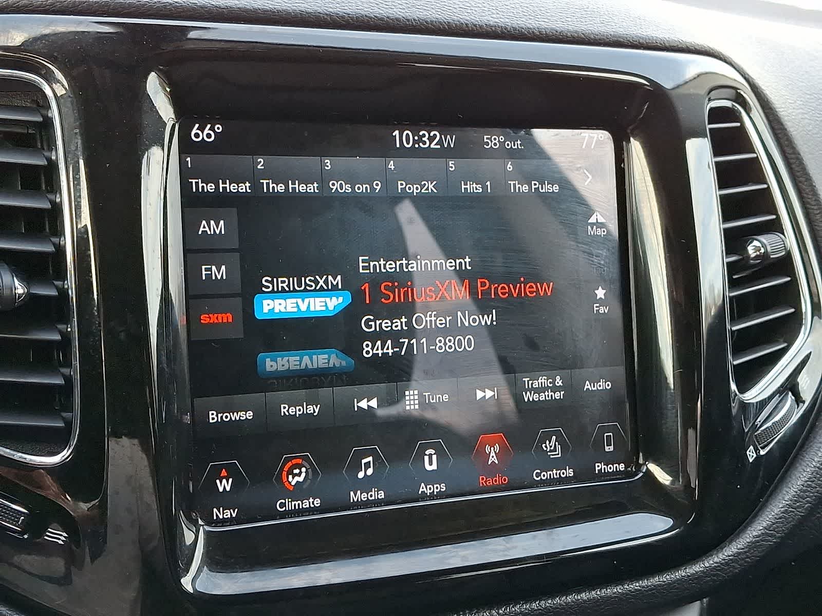 Thumbnail: 2017 Jeep Compass - 18