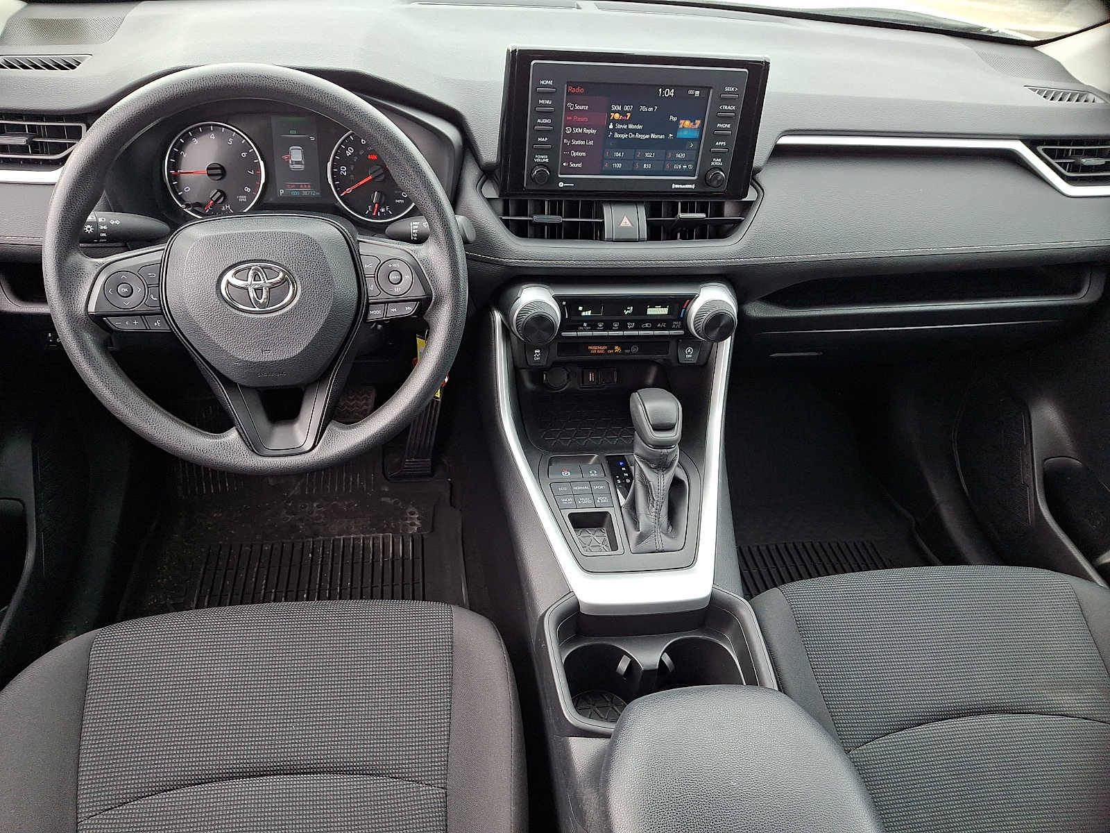 Thumbnail: 2021 Toyota RAV4 - 14